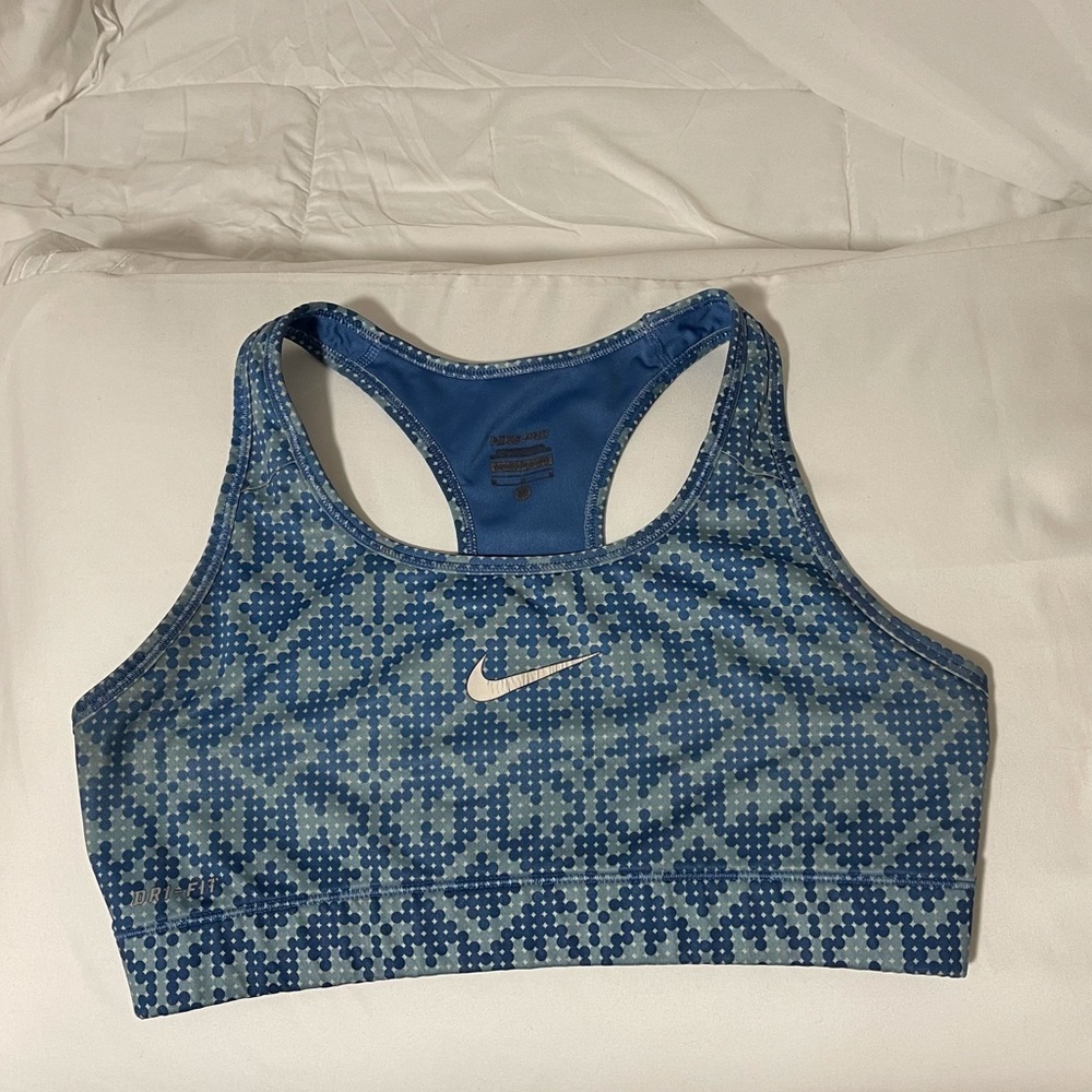 Nike Pro Dri-Fit Sports Bra